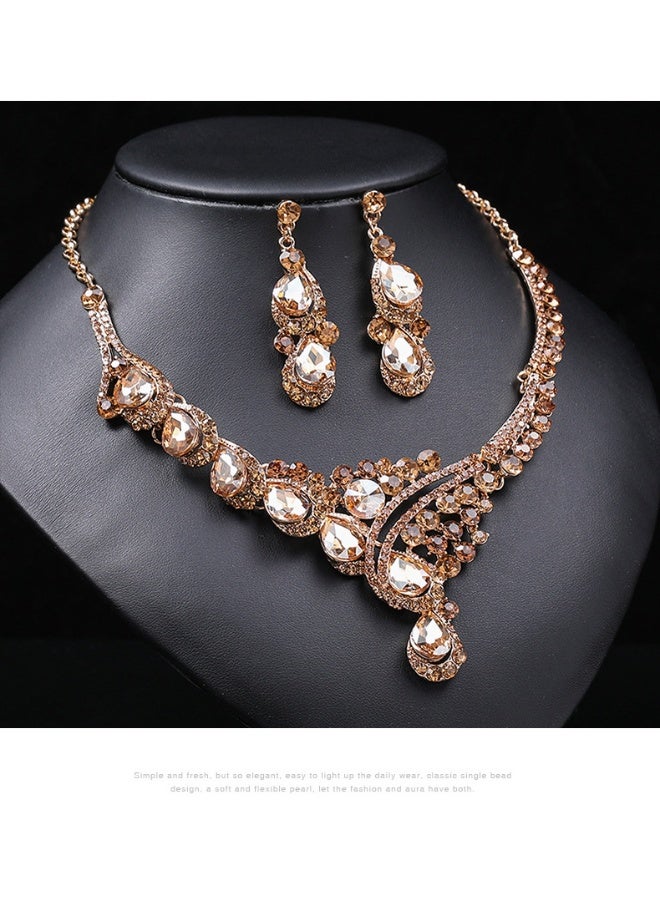 NIBEMINENT Vintage Luxe Crystal Necklace Set
