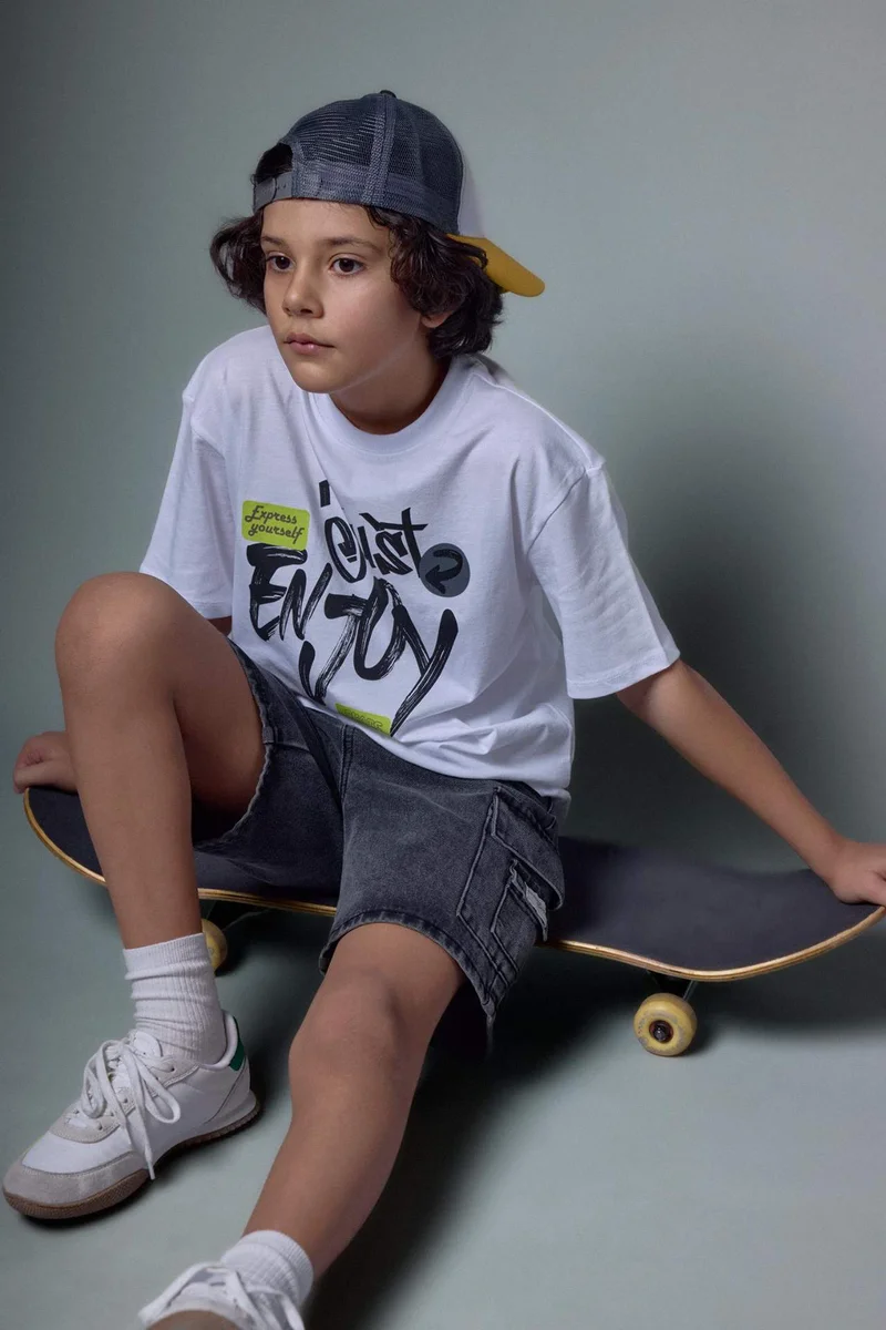 ديفاكتو Boy Oversize Printed Short Sleeve T-Shirt