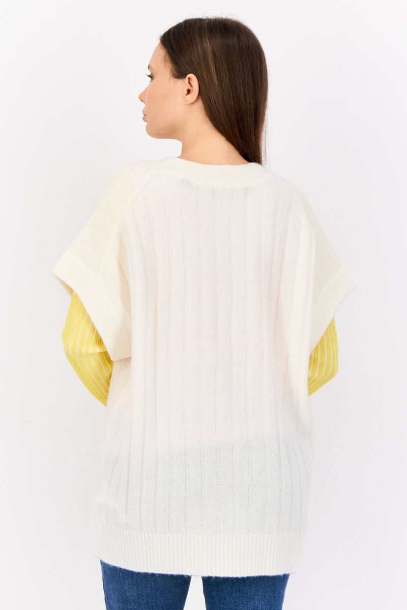 ESPRIT Women Oversized Fit V Neck Knitted Sweaters, White - Image 3