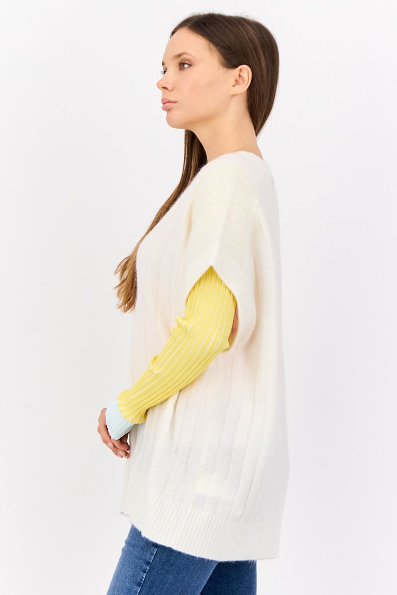 ESPRIT Women Oversized Fit V Neck Knitted Sweaters, White - Image 2