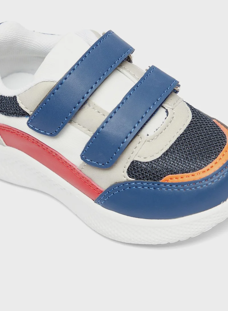 LBL by Shoexpress Kids Low Top Velcro Sneakers
