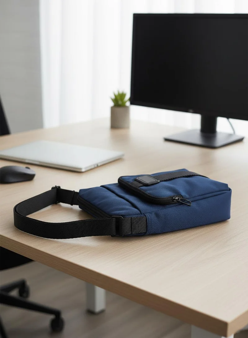 Robert Wood Casual Crossbody Messenger Bag