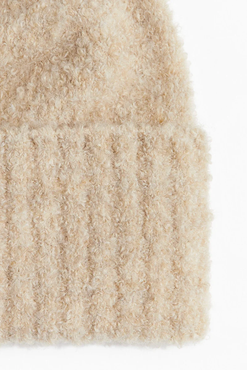 اتش اند ام Fluffy Beanie