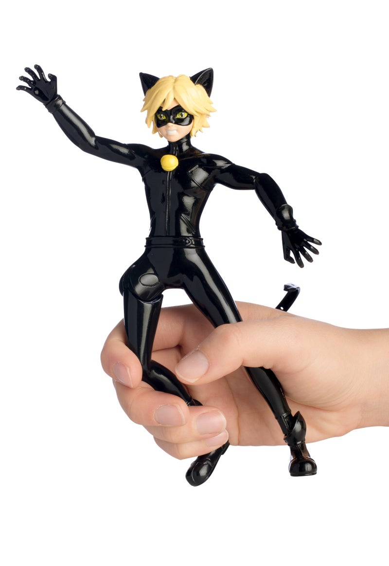 Miraculous دمية أكشن مدهشة بطول 7.5 بوصة من كاتاكليسم كات نوار - Image 3