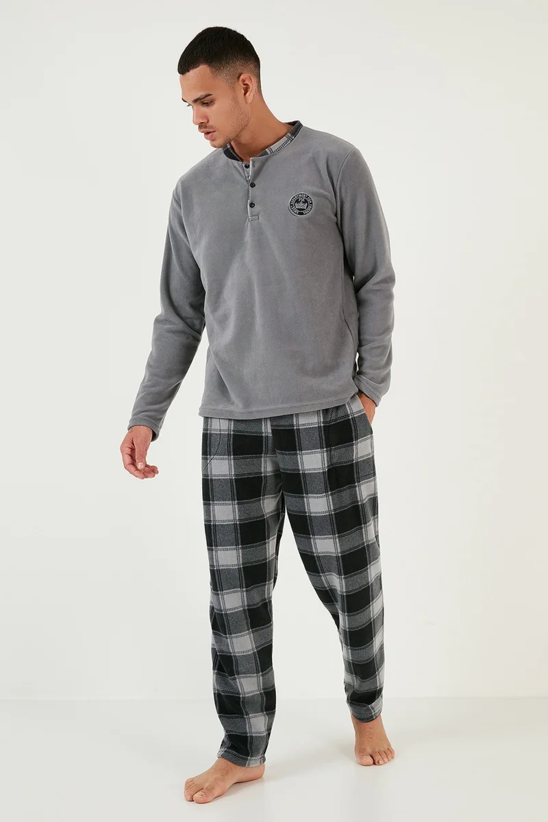 بوراتي Plaid Regular Fit Crew Neck Winter Polar Fleece Pajama Set Men's Pajama Set 609610013W4