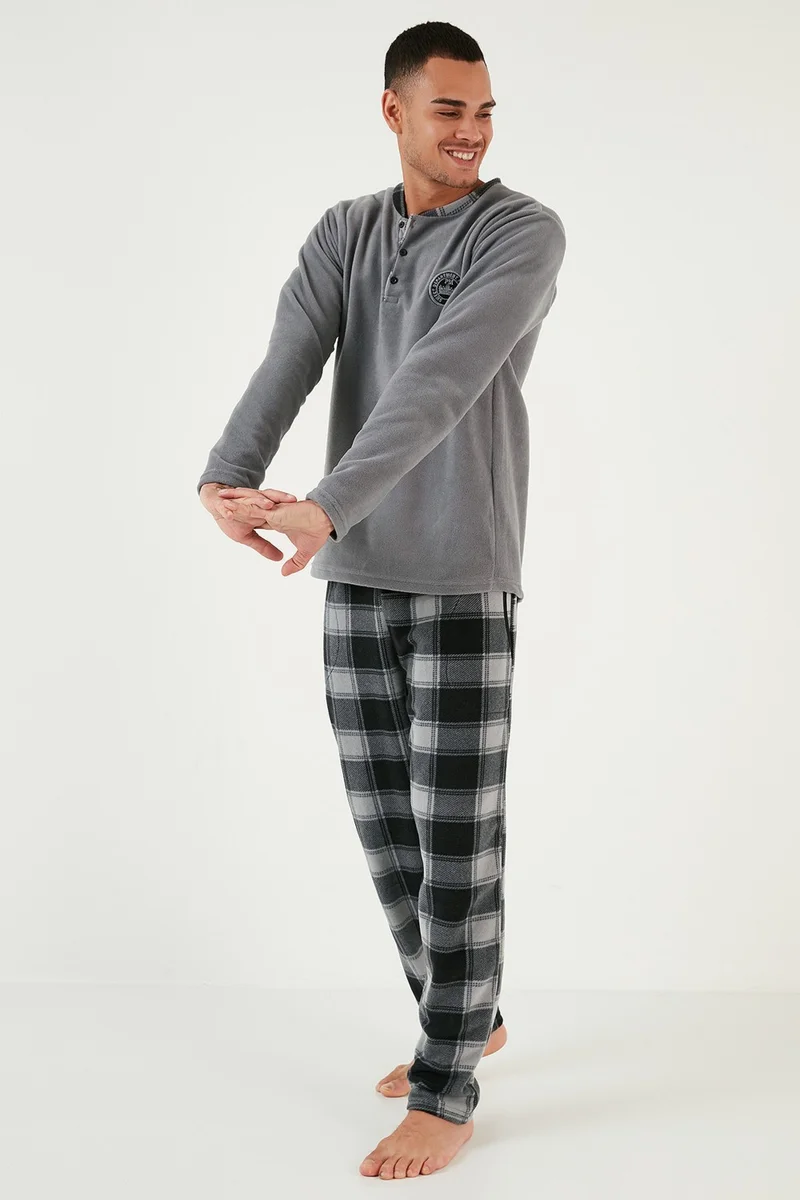 بوراتي Plaid Regular Fit Crew Neck Winter Polar Fleece Pajama Set Men's Pajama Set 609610013W4