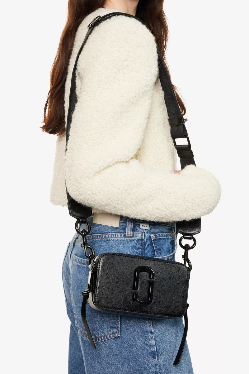 مارك جاكوبس بيوتي مارك جاكوبس حقيبة كتف جلدية سناب شوت - Image 5