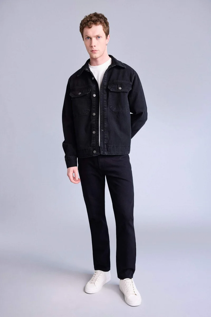 ديفاكتو Regular Fit Denim Jacket