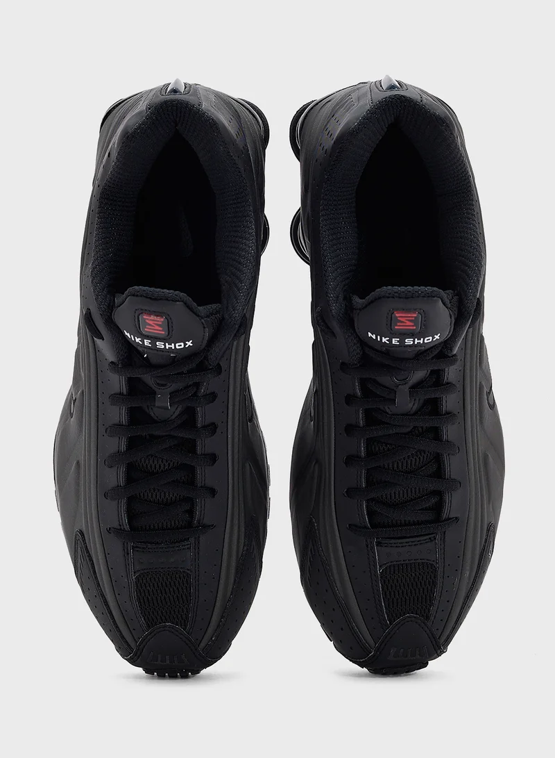 Nike Shoxr4