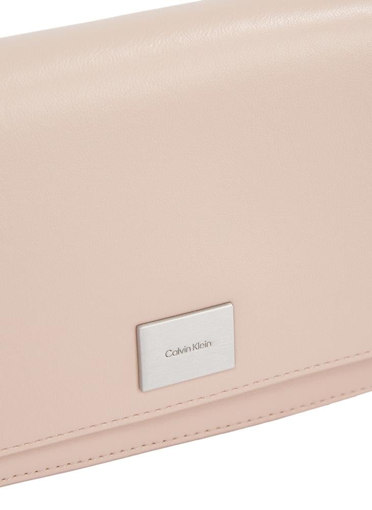 CALVIN KLEIN FLAP CROSSBODY BAG  - Image 3