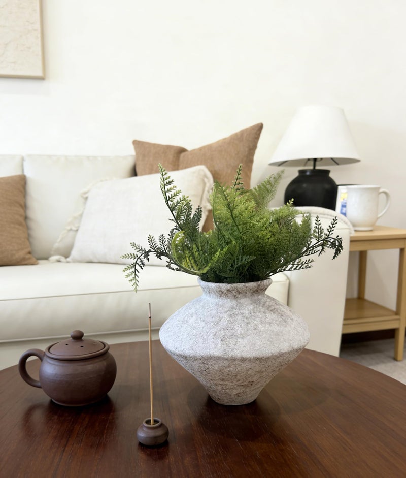 GeLive Frost White Ceramic Rustic Vase Jingdezhen Handmade Vintage Pottery Flower Jar for Fresh and Dried Plants Table Centerpiece Wabi Sabi Vase Home Farmhouse Decor - Image 4