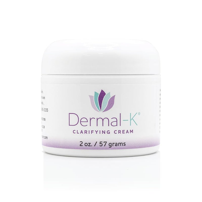 dermal k كريم ديرمال-ك بفيتامين ك 2 أونصة | كريم مرطب مع مضادات الأكسدة والنباتات | يقلل من ظهور تغير اللون، والخطوط الدقيقة والتجاعيد | خالي من البارابين - Image 1