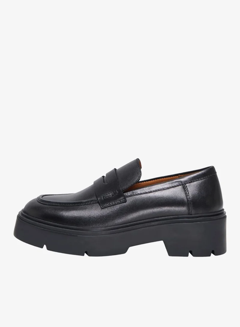 اونلي Alma Loafers