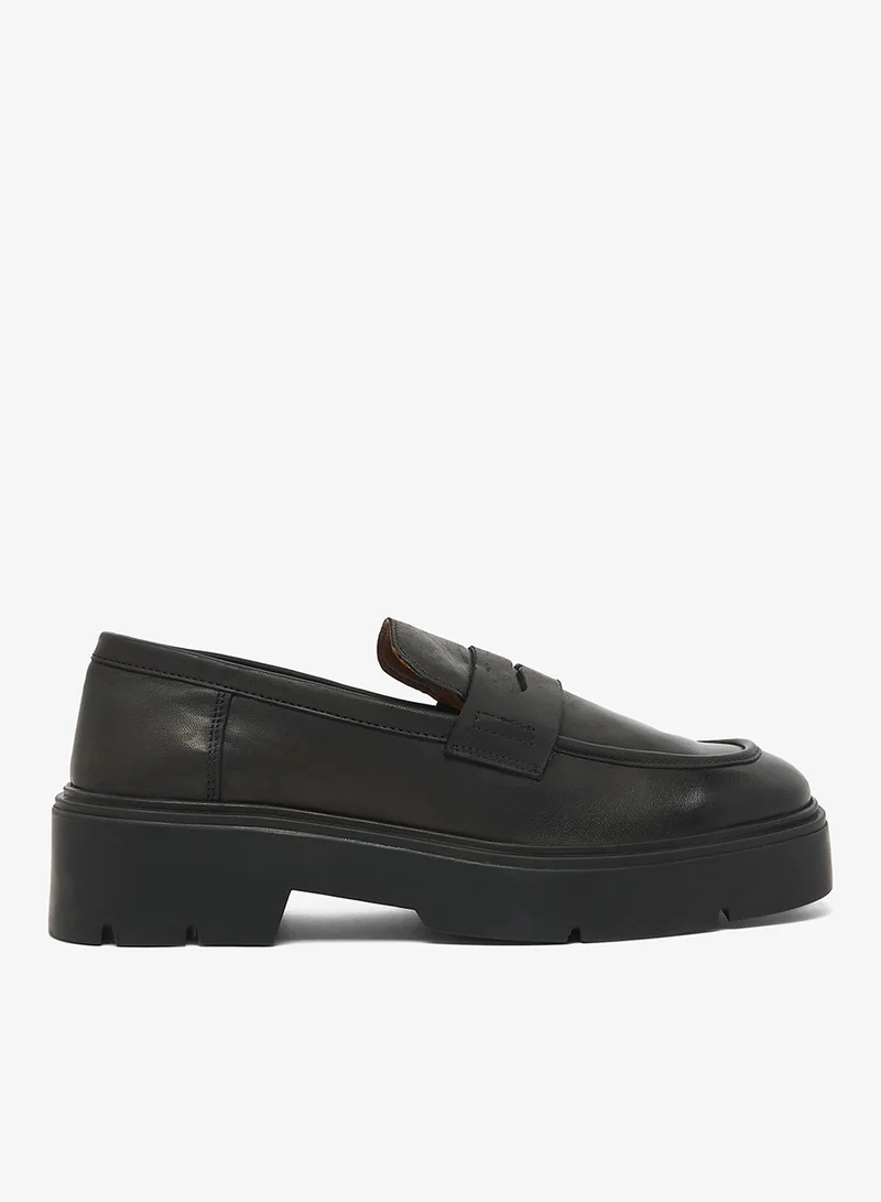 Alma Loafers
