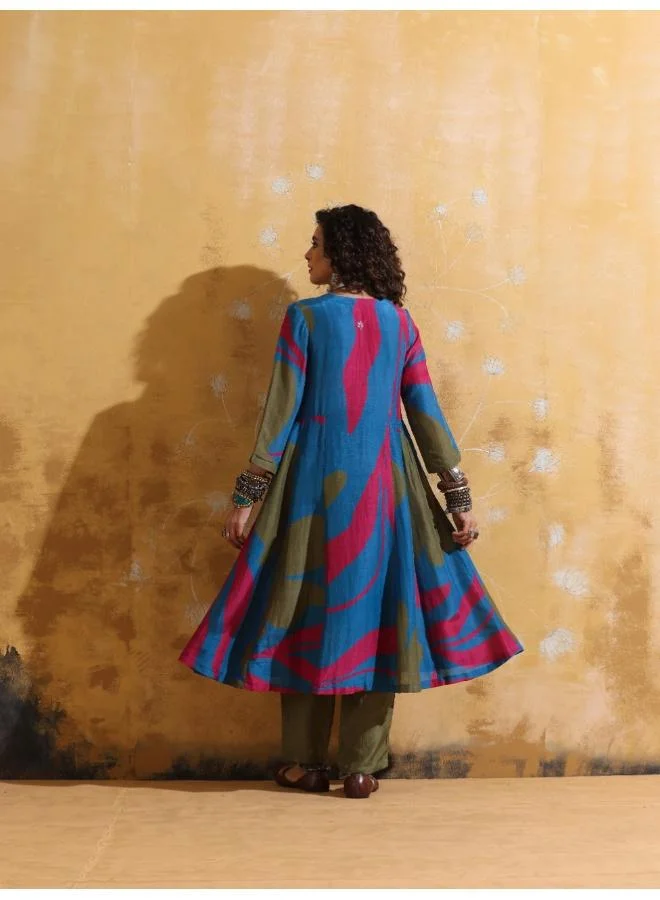 ترو برونز trueBrowns Blue Green Floral Print Muslin Silk Fit and Flare Kurta Set