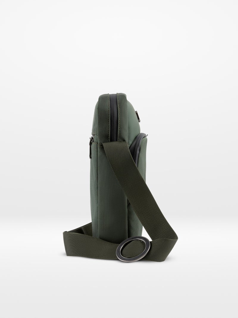 ORYX O-Cross Lightweight Travel Sling with MagSafe Multi-Pocket Organizer Green - Image 4