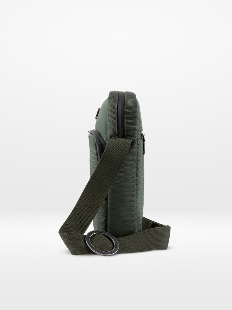 ORYX O-Cross Lightweight Travel Sling with MagSafe Multi-Pocket Organizer Green - Image 3