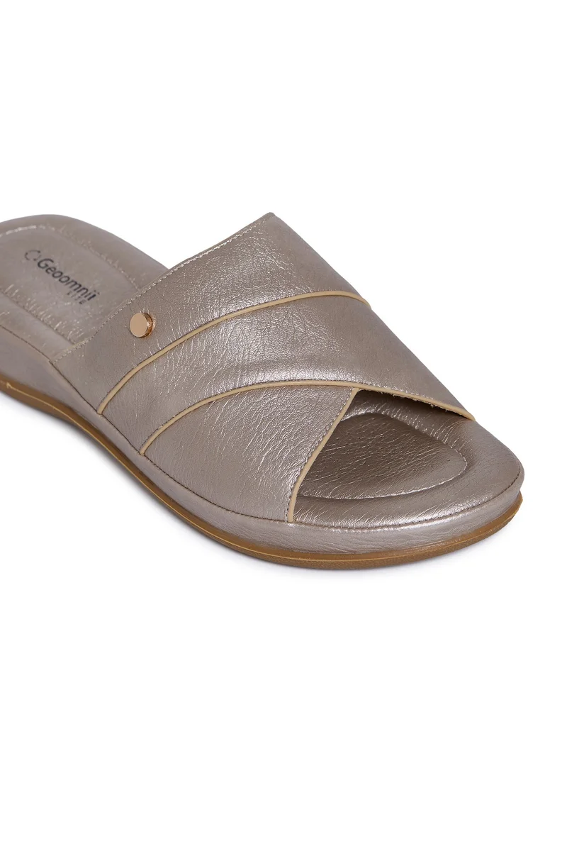 Geoomnii GOLD Geoomnii Comfort Slide Sandals for Women – Cushioned Slip-On Casual Sandals for Daily Wear, Home, Travel & Walking for Women | Best Price UAE