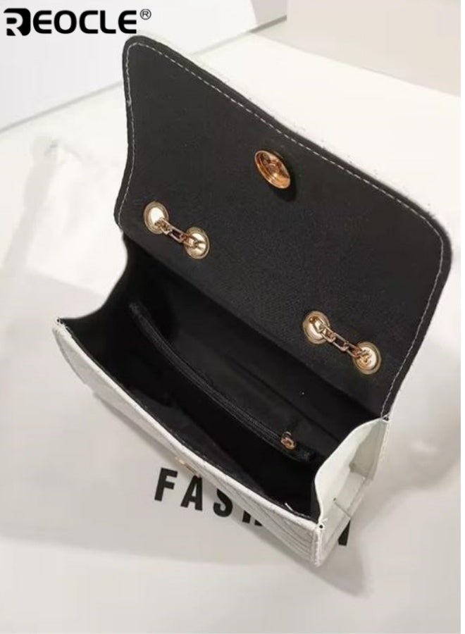 REOCLE Women's Vintage Stripe Embroidered Shoulder Bag with V-Shape Fringe Detail Bohemian Crossbody Purse with Adjustable Strap for Casual Daily Use - Image 4