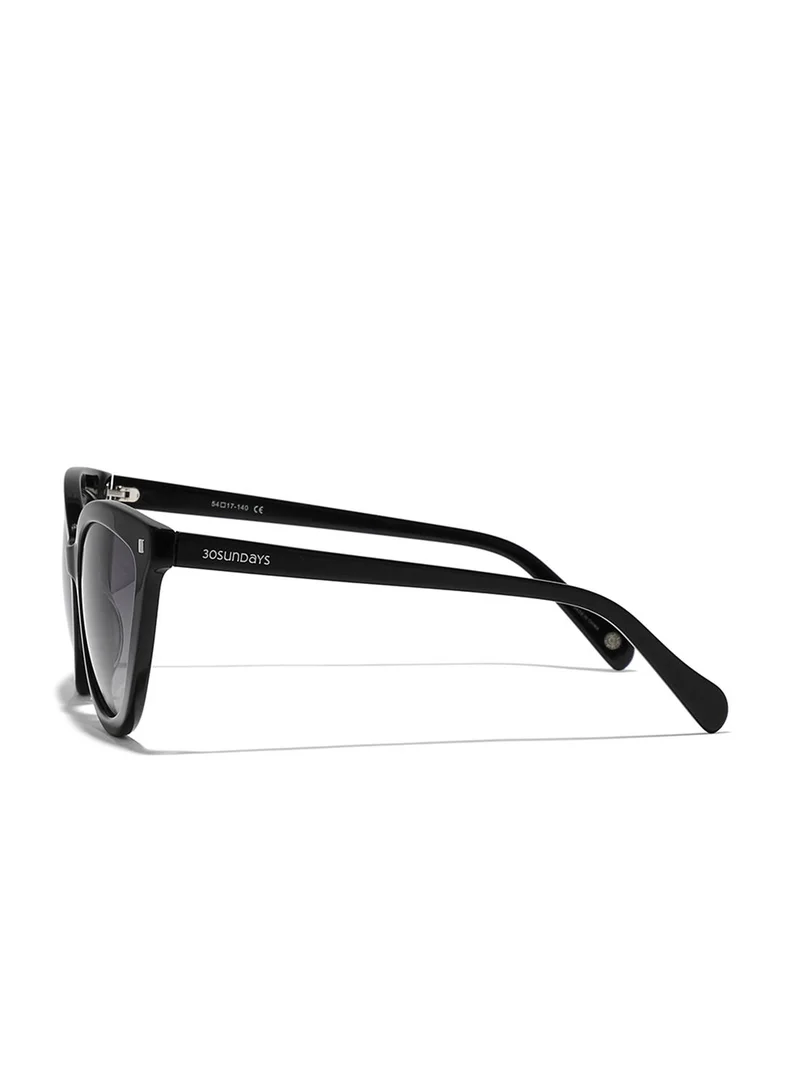 30Sundays Bodacious,Women Sunglasses, Cat Eye Sunglasses, UV Protection: UV400 (Black,Grey)