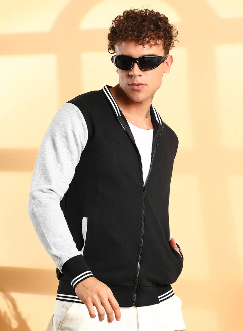 كامبوس سوترا جاكيت رجالي بسحاب أمامي وجيب بزاوية مفتوحة باللونين الأسود والرمادي