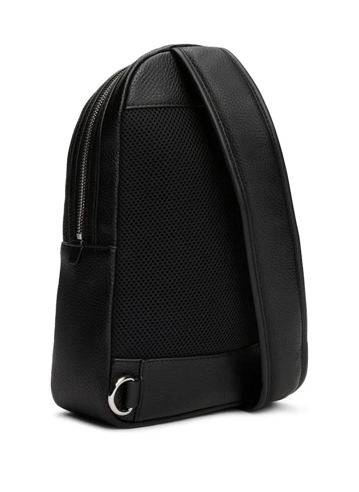 TOMMY HILFIGER Logo detailed Central Sling Bag