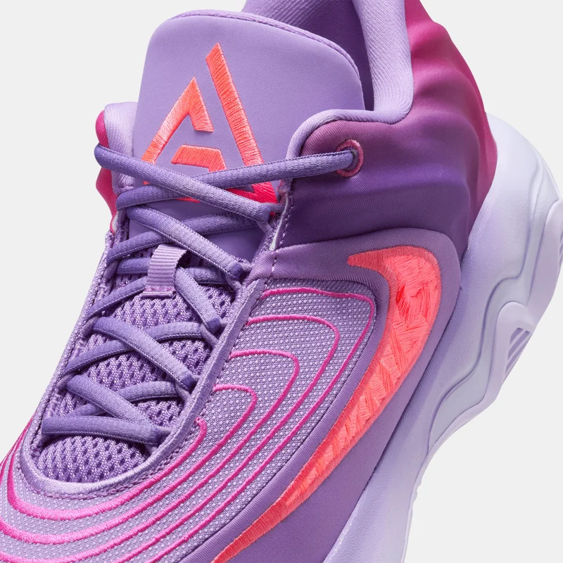 Nike Men's Giannis Immortality 4 Basketball Shoes