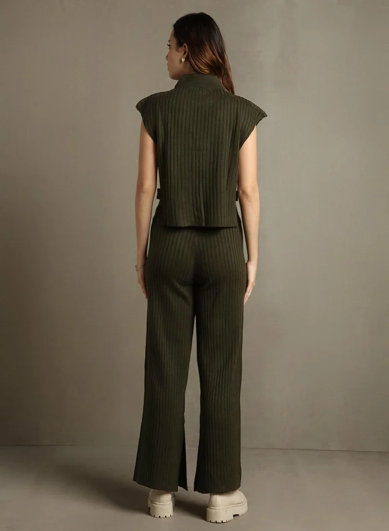 دينيس لينغو كنزة نسائية زيتونية 1% أكريليك بتصميم مزخرف ومقاس عادي