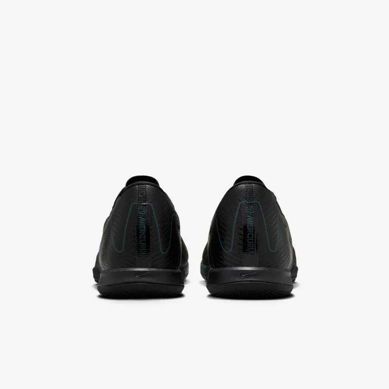 Nike Black Men's Mercurial Vapor 16 Academy Football Shoes for Men | Best Price UAE