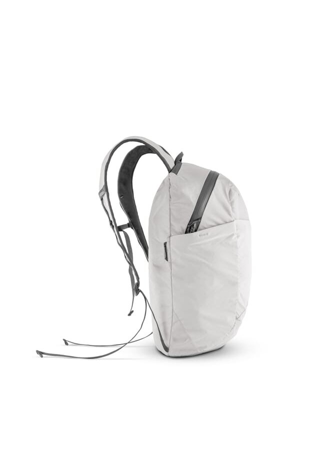 Matador - ReFraction Packable Backpack - Arctic White - pzsku/ZB87EAD4D783EC6409597Z/45/_/1737538046/72fb54ac-904d-44a7-a5be-8073ad971be6