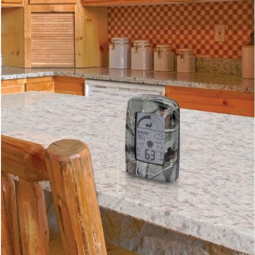 AcuRite 00250 My Backyard Weather Sportsman Forecaster Multicolor, 1.575" W x 4.79" H x 0.939" D - Image 2