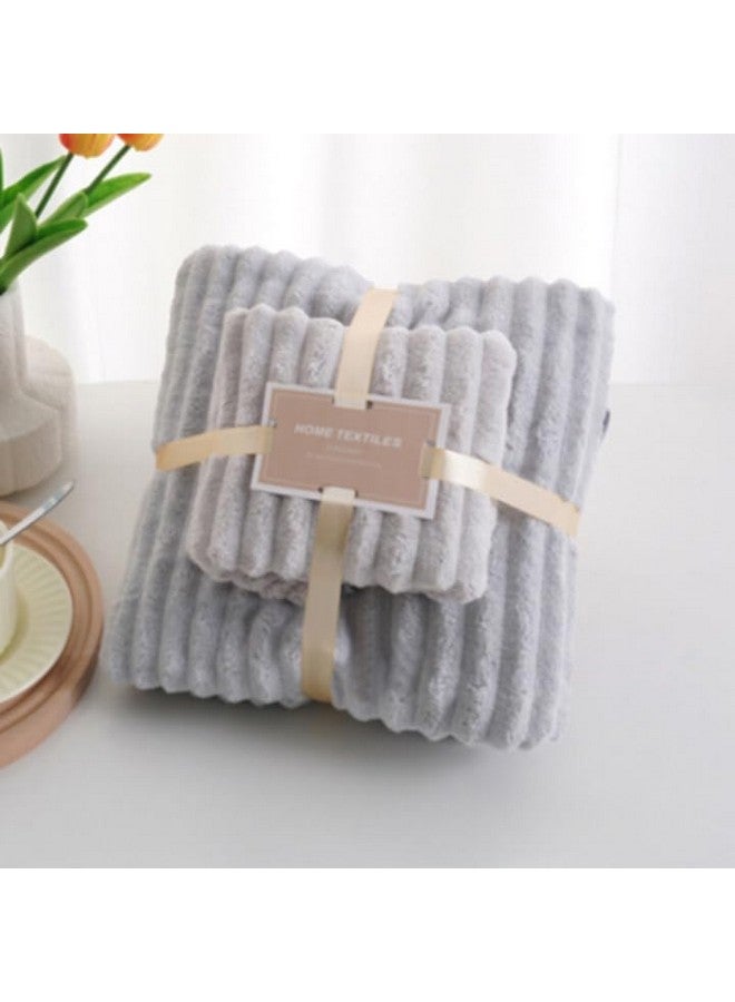 Home-Cloud مجموعة من 2 منشفة فاخرة وناعمة من هوم كلاود الكورية 400 جرام لكل متر مربع مع حلقة تعليق | 3 مرات أنعم من مناشف القطن | مجموعة من 2 (1 منشفة استحمام 142x70 + 1 منشفة وجه 70x35 سم) - Image 1