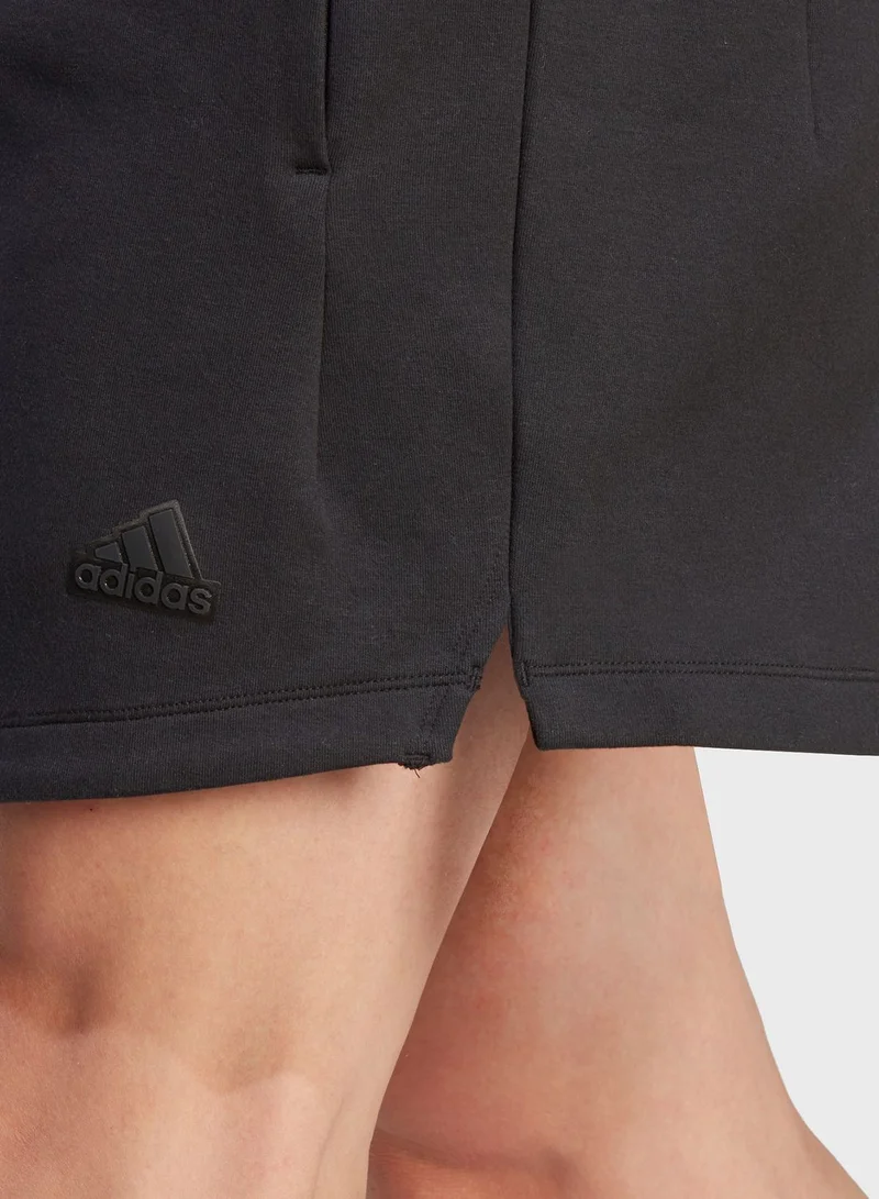 adidas شورت فاخر بشعار الماركة