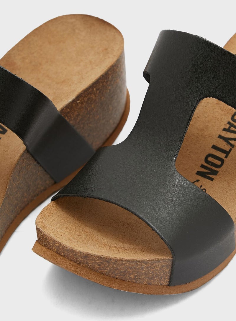 BAYTON Hecate High Heel Wedges  - Image 4