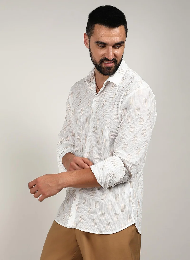Campus Sutra Men's Chalk White Foil-Pleated Shirt
