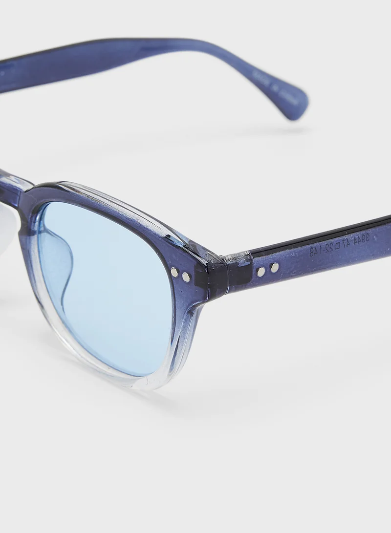 Seventy Five Casual Wayfarer Sunglasses