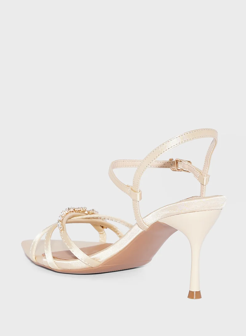 ايلا ليمتد اديشن Pointy Jeweled Ankle Strap Heel Sandal