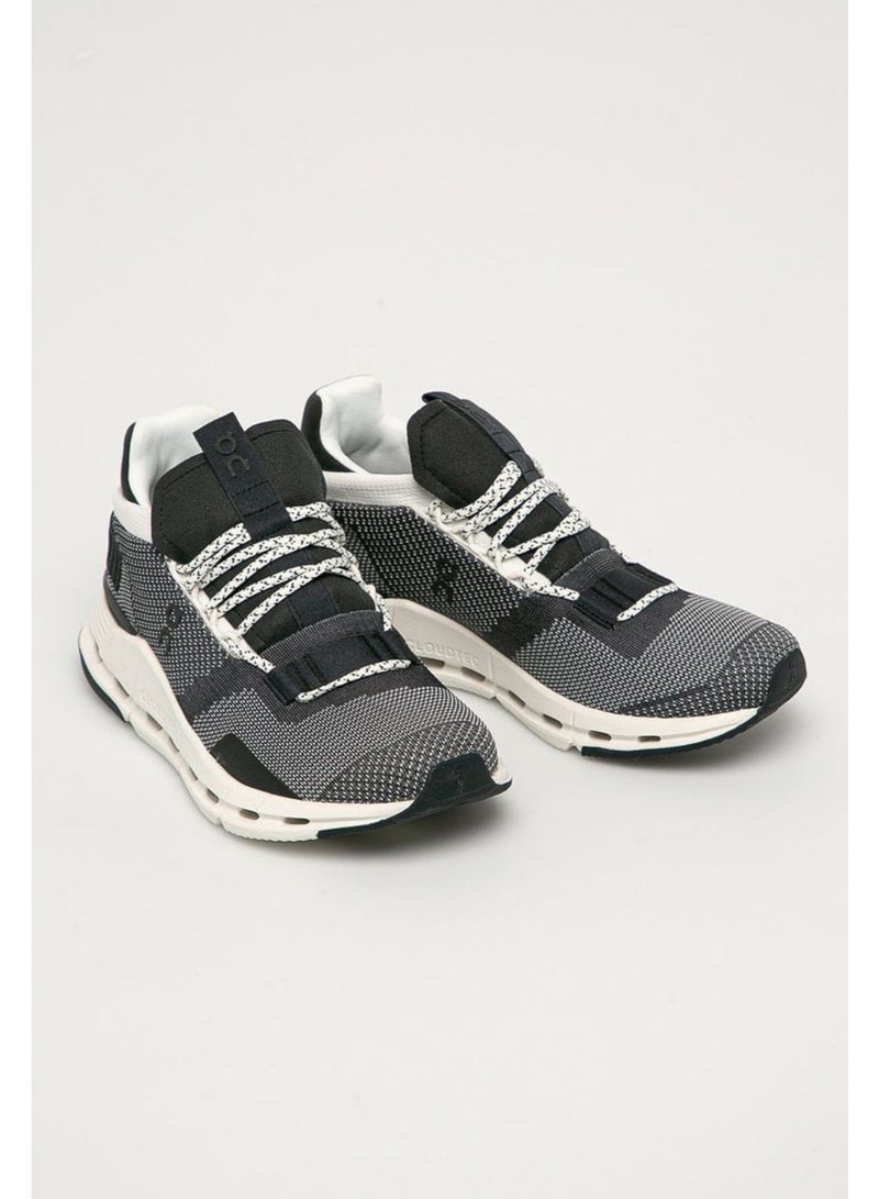 اون راننج حذاء رياضي منخفض الرقبة من أون رانينغ كلاودنوفا - أسود وأبيض - Image 3