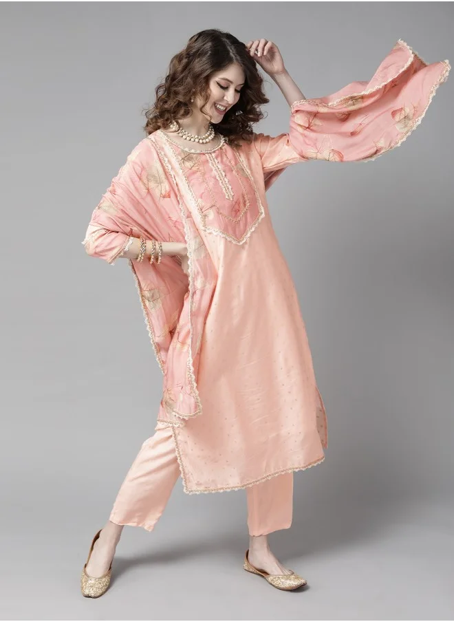 آي شين Women Peach-Coloured & Golden Woven Design Kurta With Trousers & Dupatta