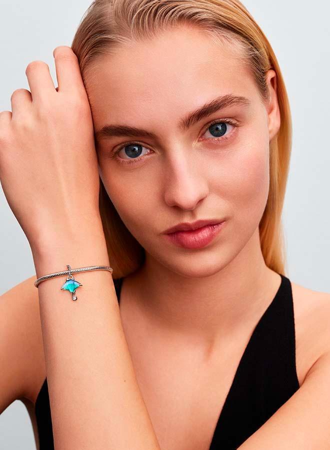 PANDORA Manta Ray Dangle Charm - Image 2