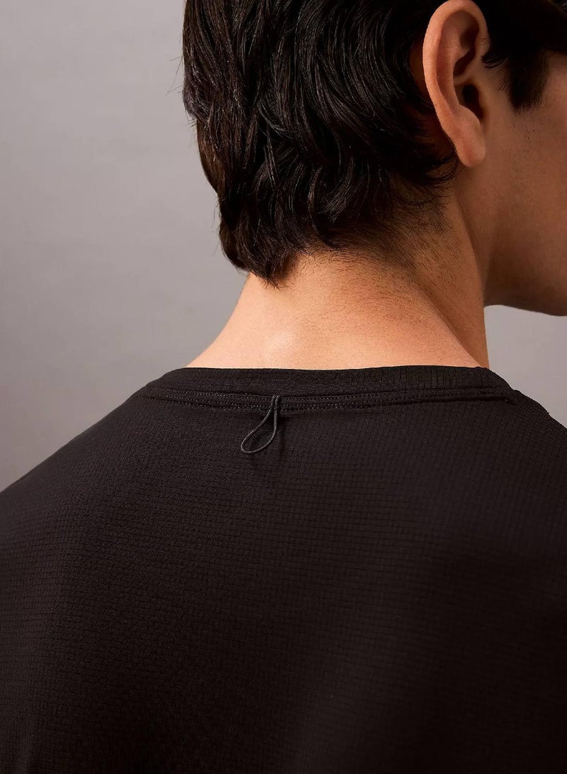 CALVIN KLEIN Travel T-shirt - Image 4