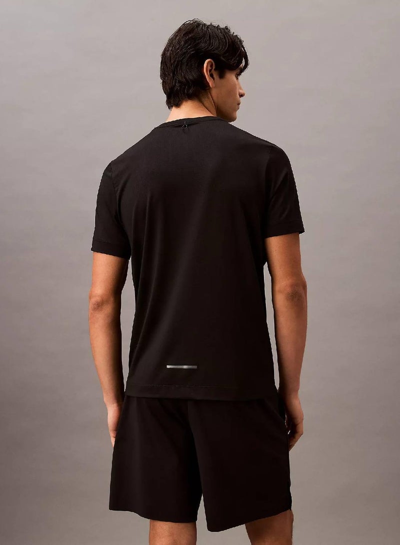 CALVIN KLEIN Travel T-shirt - Image 3