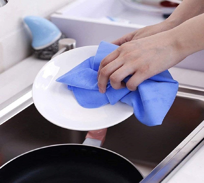 AVMPHD Magic Towel Reusable Absorbent Water for Kitchen Cleaning Car Cleaning Unique Living Magic Towel Super Absorbent Chamois Leather Wipes Set of Big 2 - Image 4