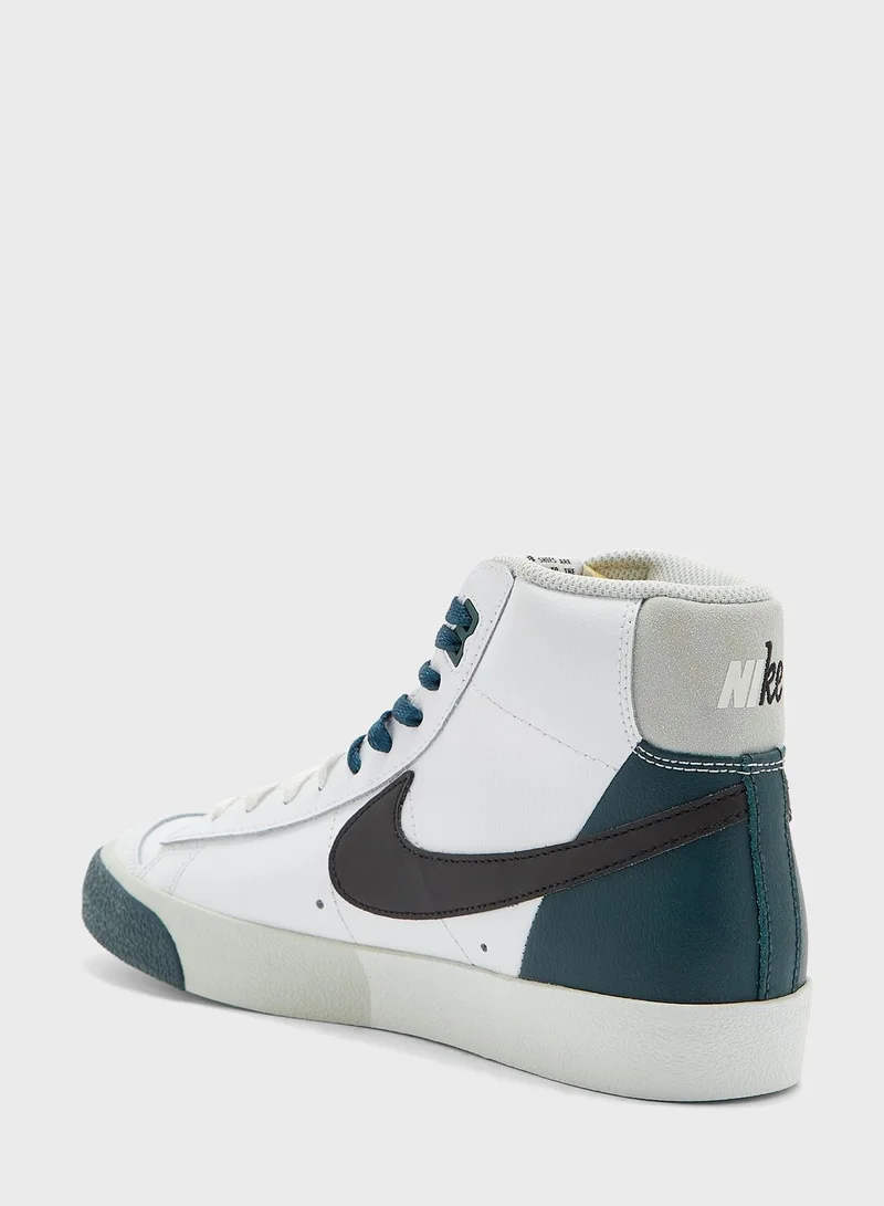 Nike Blazer Mid '77 Prm Rmx