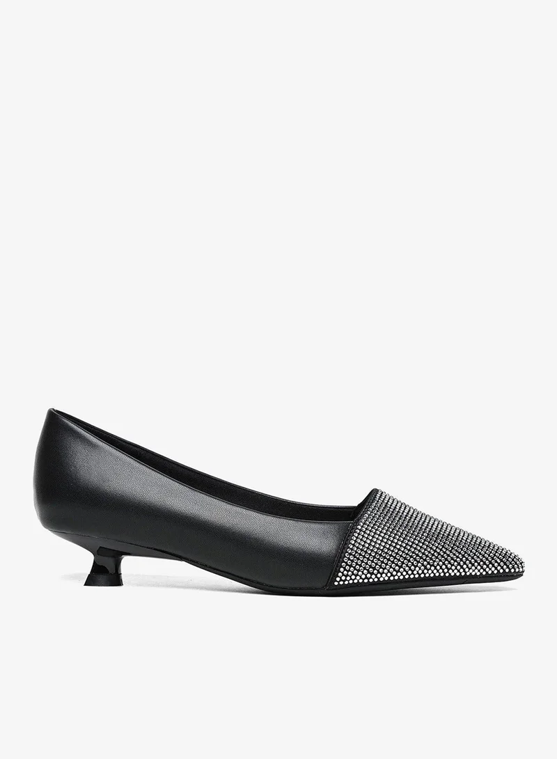 Cuple Closed toe kitten heels Classic Pumps
