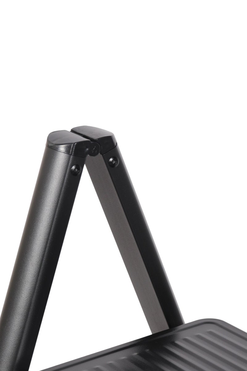 HOMEVEO Folding metal ladder with wide, non-slip steps (4 steps) - safe and sturdy design for easy access to high places.  - Image 3