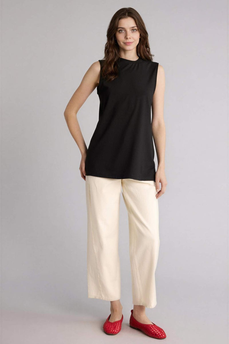 DeFacto Regular Fit Crew Neck Short Sleeve Tunic - Image 2