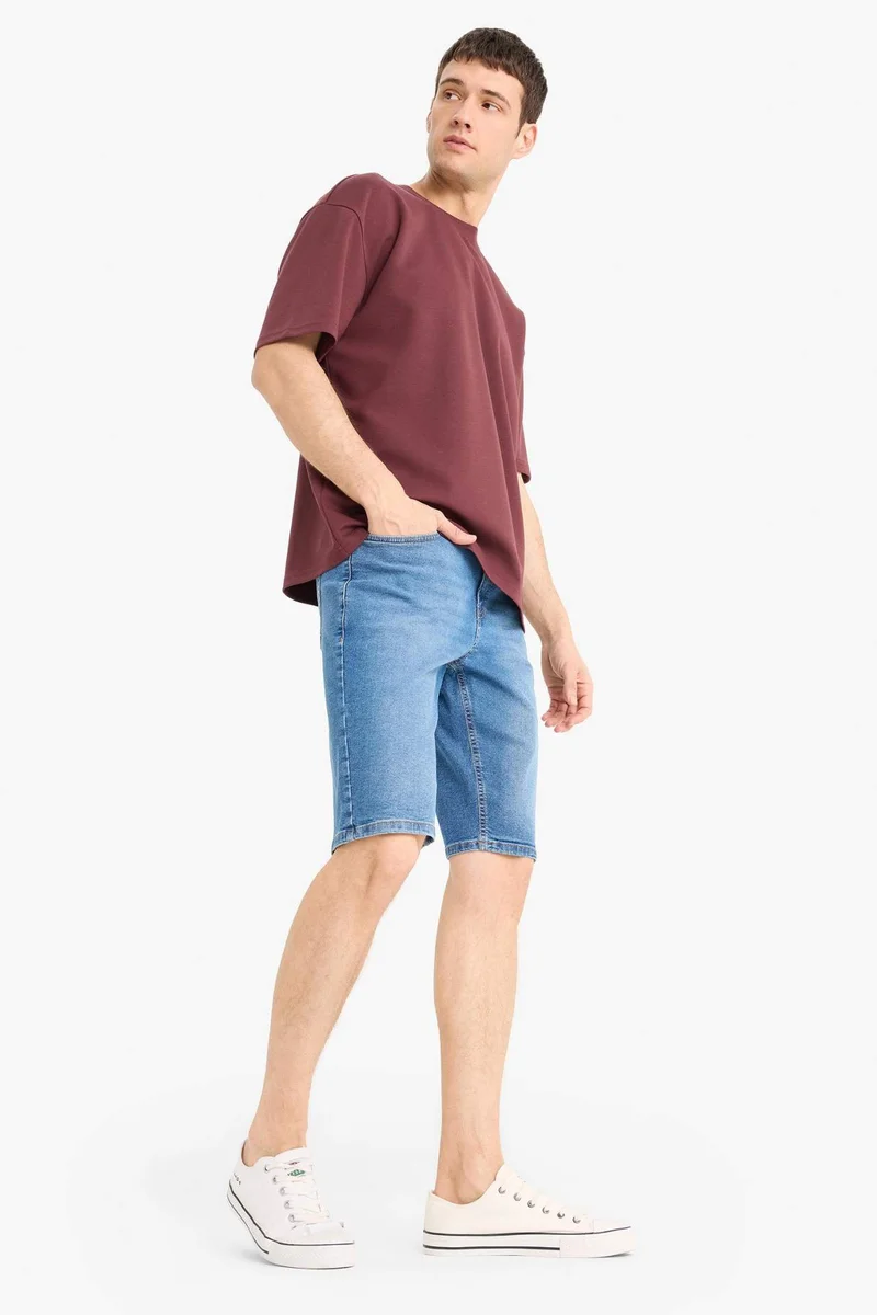 ديفاكتو Regular Fit Denim Bermuda Shorts