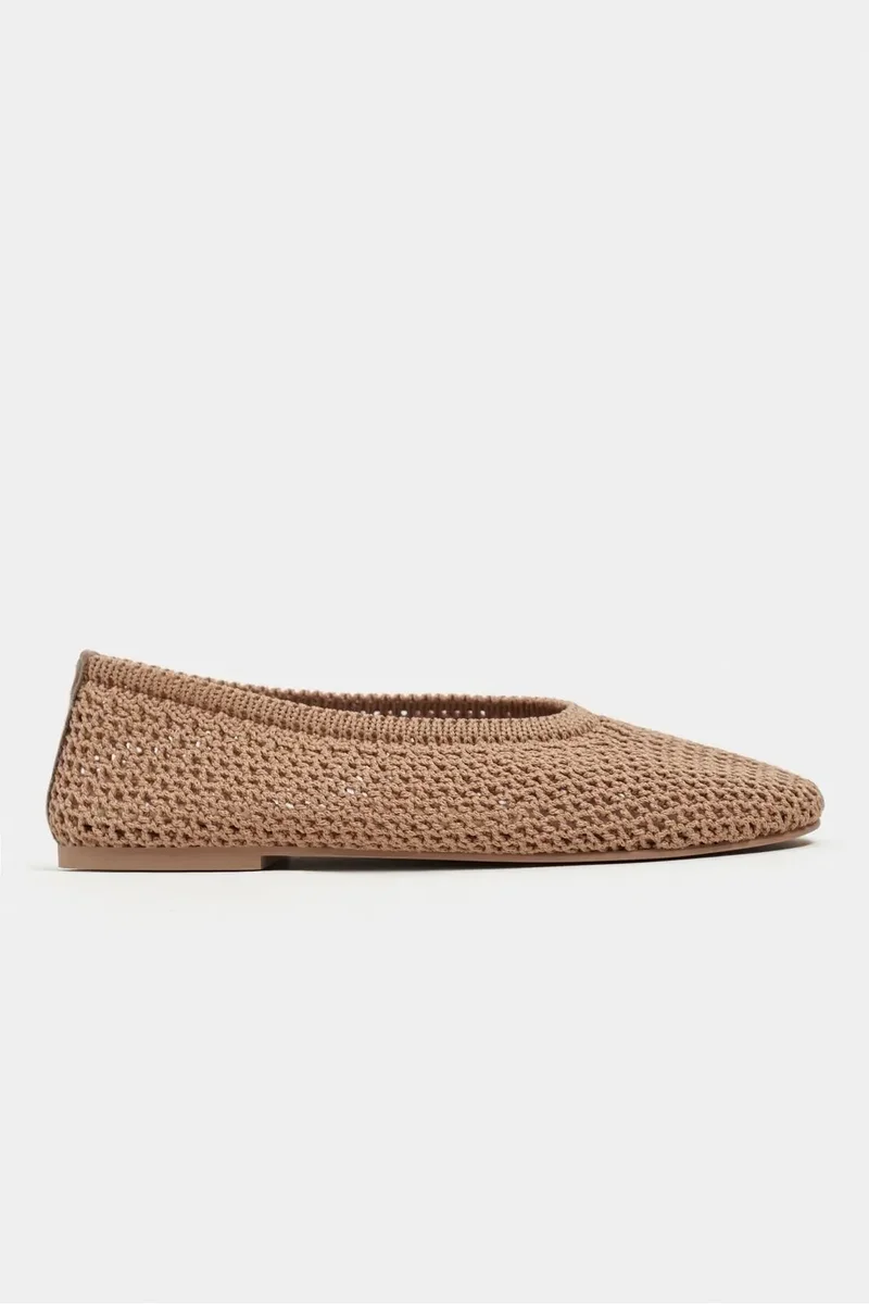 Nisantasi Shoes Lips Knit Mesh Embroidered Ballet Flat