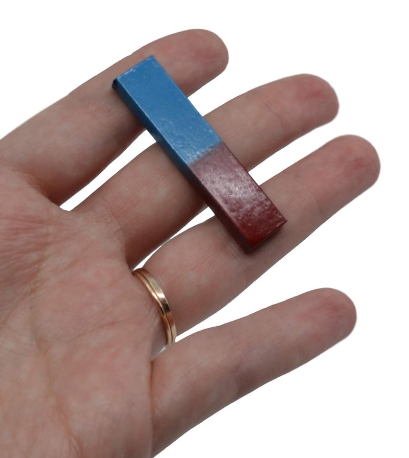 EISCO مغناطيس بار، مجموعة من 2 - أحمر وأزرق، أقطاب شمال/جنوب - فولاذ كروم - تشمل حافظات - مثالي لفصول الفيزياء وتجارب المغناطيسية - Image 4